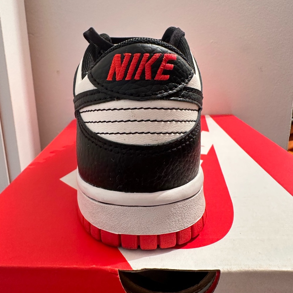 Nike Dunk Low GS | 75th Anniversary Chicago - Picture 4 of 7